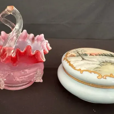 LCJ074 - D&C France Limoges Porcelain Trinket Box/Pink Ruffled Art Glass Basket