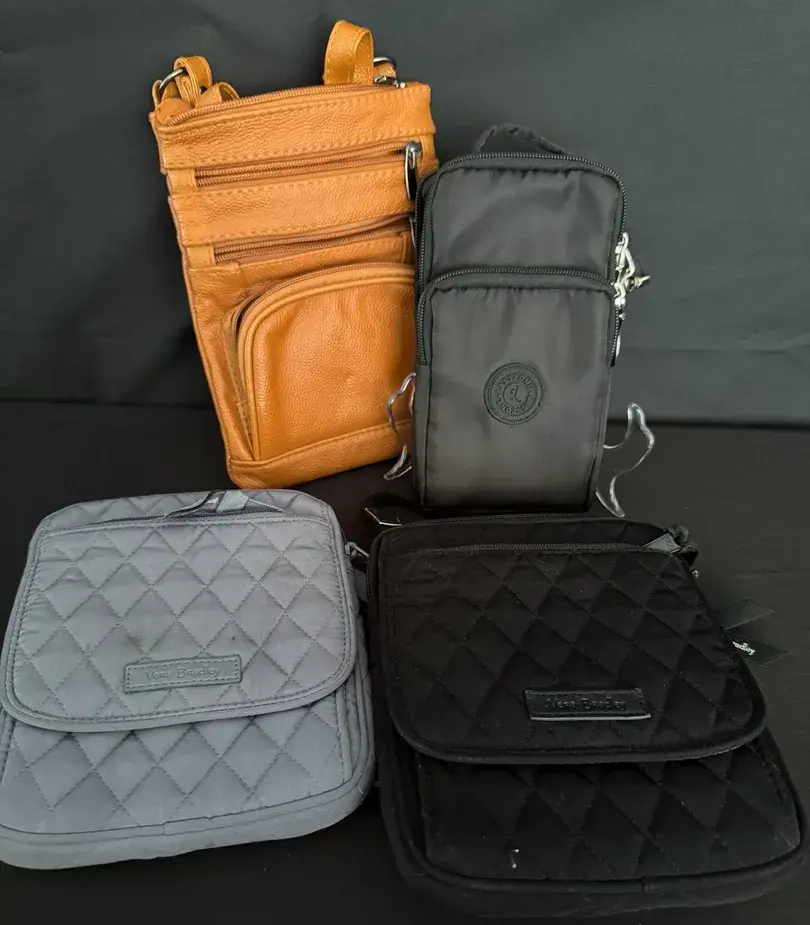 LCJ006 - Crossbody And Organizer Bags: Vera Bradley/Assorted Brands