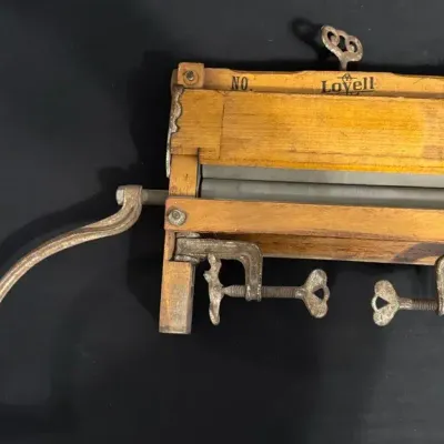 LCJ062 - Antique Lovell No 32 Wooden Hand – Crank Clothes Ringer, Erie, PA