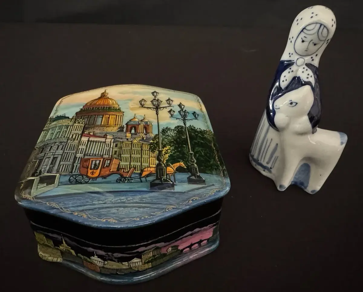LCJ007 - Russian Fedoskino Lacquer Box And USSR Gzhel Porcelain Figure