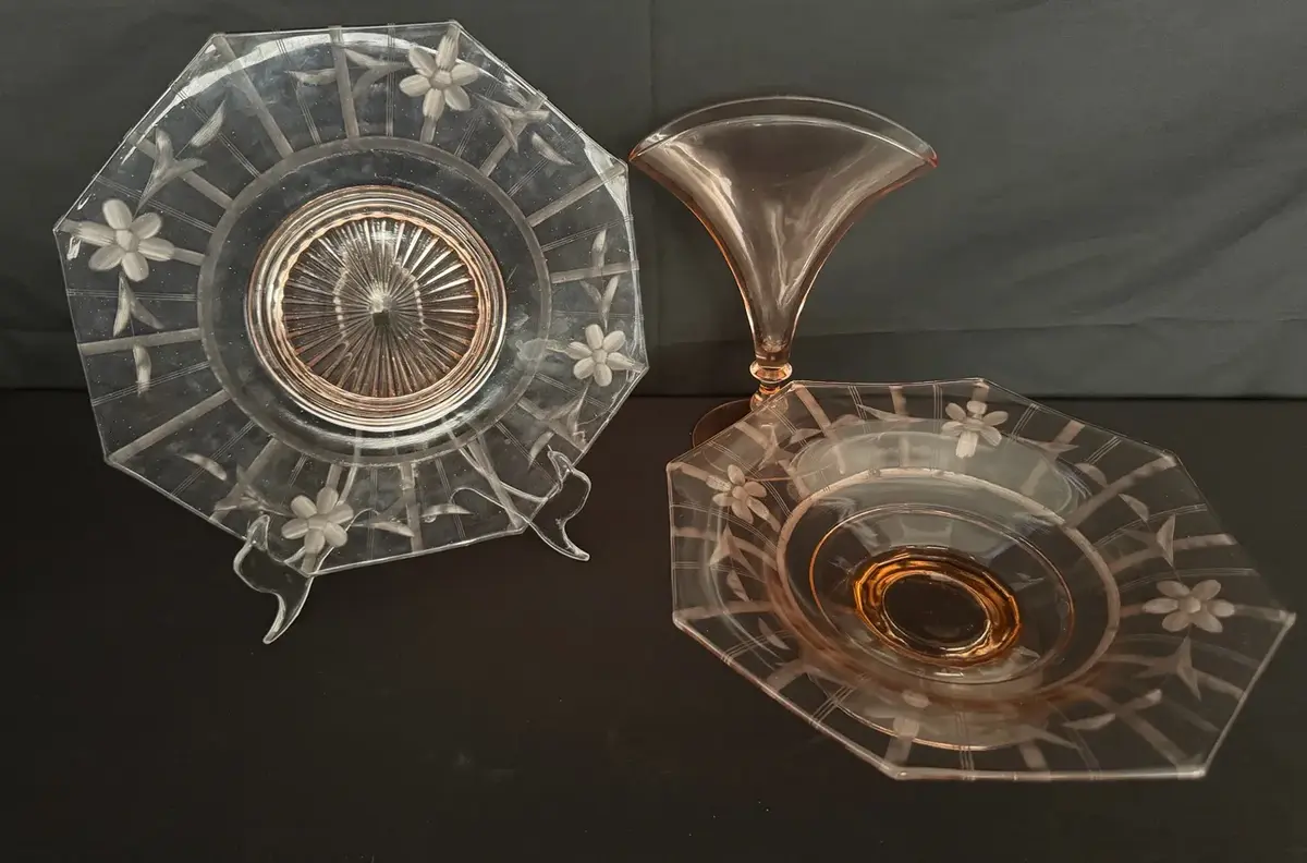 LCJ005 - Vintage Depression, Glass Etched Floral Serving Piece Pieces/Trumpet Face