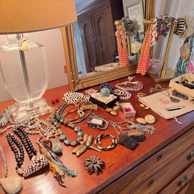 Sale Photo Thumbnail #150