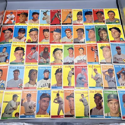 (50) 1958 Topps Baseball Cards - Varying Conditions
