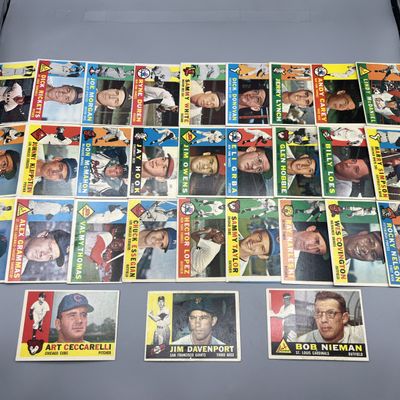 (30) 1960 Topps Baseball Cards - Varying Conditions