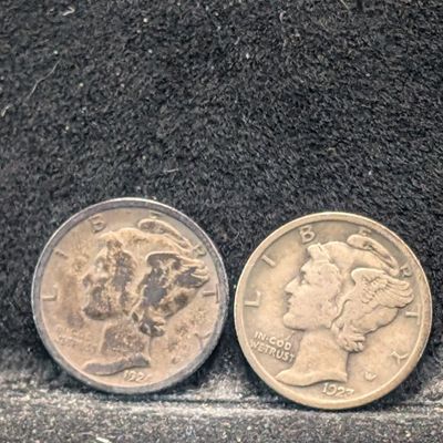 Sale Photo Thumbnail #369: 1923 & 1924 Mercury 90% Silver Dimes