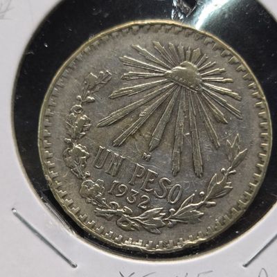 Sale Photo Thumbnail #152: 1932 Mexico 1 Peso, 72% Silver, 16.6g