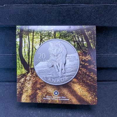 Sale Photo Thumbnail #192: 2013 Royal Canadian Mint $20 Wolf Silver Coin, .9999 Silver 7.96g