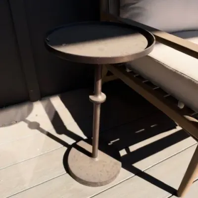 Round metal pedestal side table