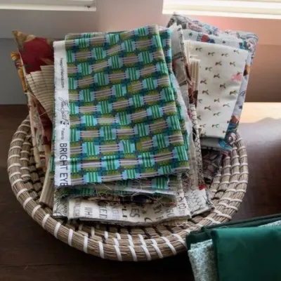 Quilting fabric lot, assorted cotton prints