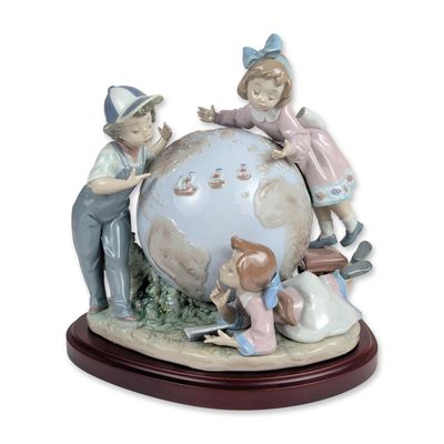 Sale Photo Thumbnail #26: Lladro The Voyage of Columbus Limited Edition Porcelain Group 5847