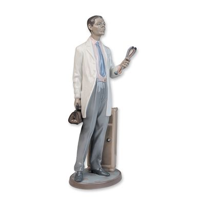 Sale Photo Thumbnail #371: Lladro Porcelain Figurine, General Practitioner 01005947