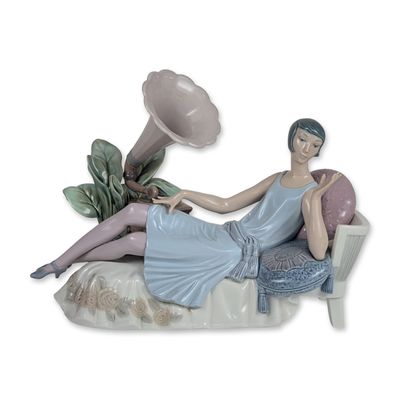 Sale Photo Thumbnail #352: Lladro Spanish Porcelain Lady Lying on Divan Figurine 5176