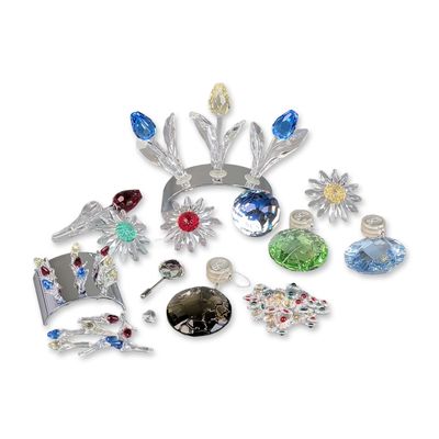 Sale Photo Thumbnail #85: 14pc Swarovski Crystal Society Floral and Accessory Collection