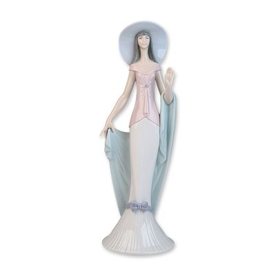 Sale Photo Thumbnail #348: Lladro Porcelain Figurine, Lady of Nice 01006213