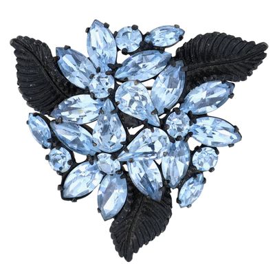 Sale Photo Thumbnail #41: Weiss Japanned Blue Rhinestone Floral Cluster Brooch