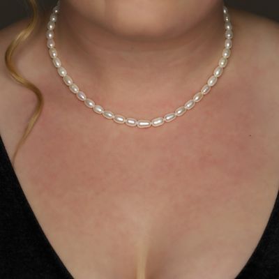 Sale Photo Thumbnail #411: Mitsukoshi 18K Gold Oval Pearl Strand Necklace