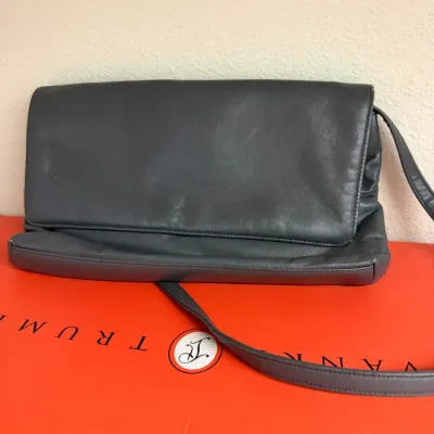Bechamel Black Shoulder Bag