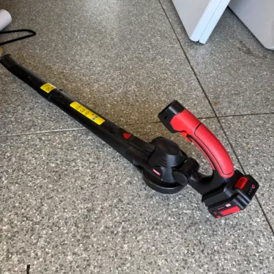 Milwaukee M18 Cordless Compact Blower with Battery
