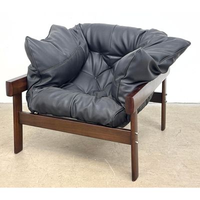 Percival Lafer MP-41 Brazilian Mid-Century Modern Lounge Chair in Black Tufted Leather Unsigned.