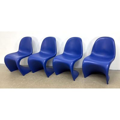 Set 4 Vitra VERNER PANTON Molded Plastic Cantilever Side Chairs in Royal Blue. Modernist Dining Chai