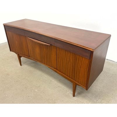 Mid Century Modern Bow front Sideboard Credenza. Reeded Trim and Drop Down Bar Cabinet. Tapered Legs