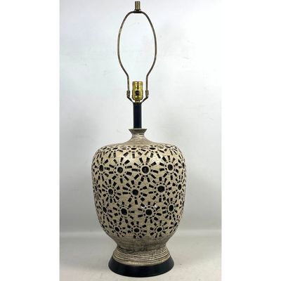 Large Artite Creativ Corp textured ceramic Mid-Century Modern table lamp dated 1969