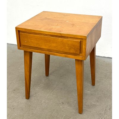 Leslie Diamond Conant Ball Side Table Nightstand