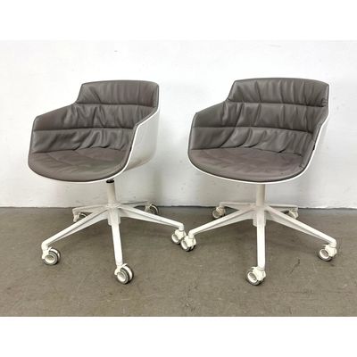 Pair MDF Italia Flow Slim Armchairs by Jean-Marie Massaud in white polycarbonate and gray leather.