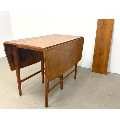 Attributed to Paul McCobb for Planner Group Mid Century Modern Drop Leaf Dining Table and 1 extensio