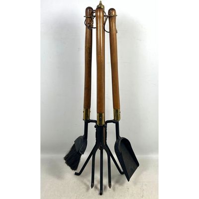 Seymour Manufacturing Co. Mid-Century Wood Handle 3pc Fireplace Tool Set with Stand