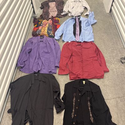 10 piece miscellaneous men’s clothing