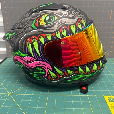 Sedici strada 3 motorcycle helmet. Size XL
