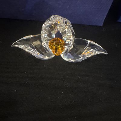 Three piece Swarovski flower set