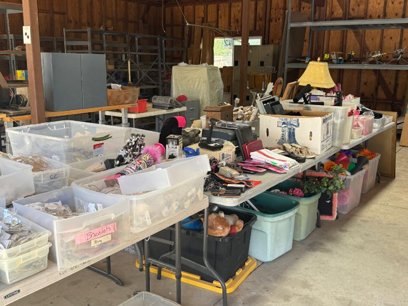 Estate sale photo