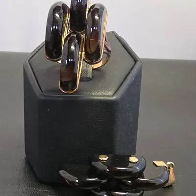 Bold Style 1/2 Moon Cabachon Cocktail Ring & Matching Pendant 
