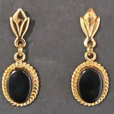 Carla Jewelry Company Black w/Gold Base Earrings 
