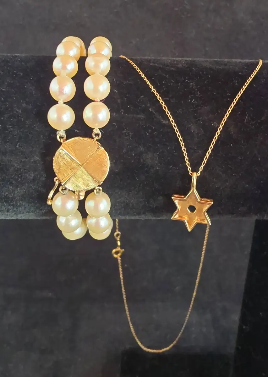 Star of David Necklace and Pearl Bracelet 