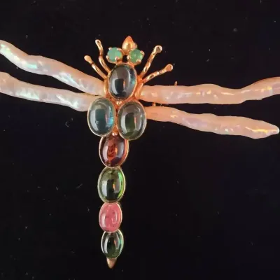 Pearl Winged Dragonfly Brooch