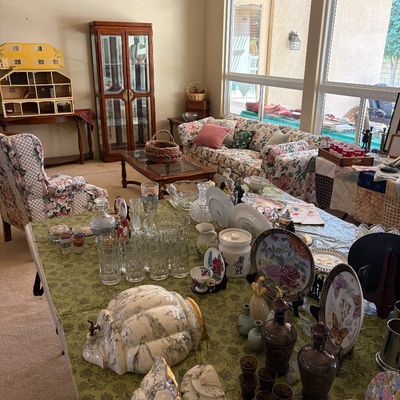 Estate sale photo