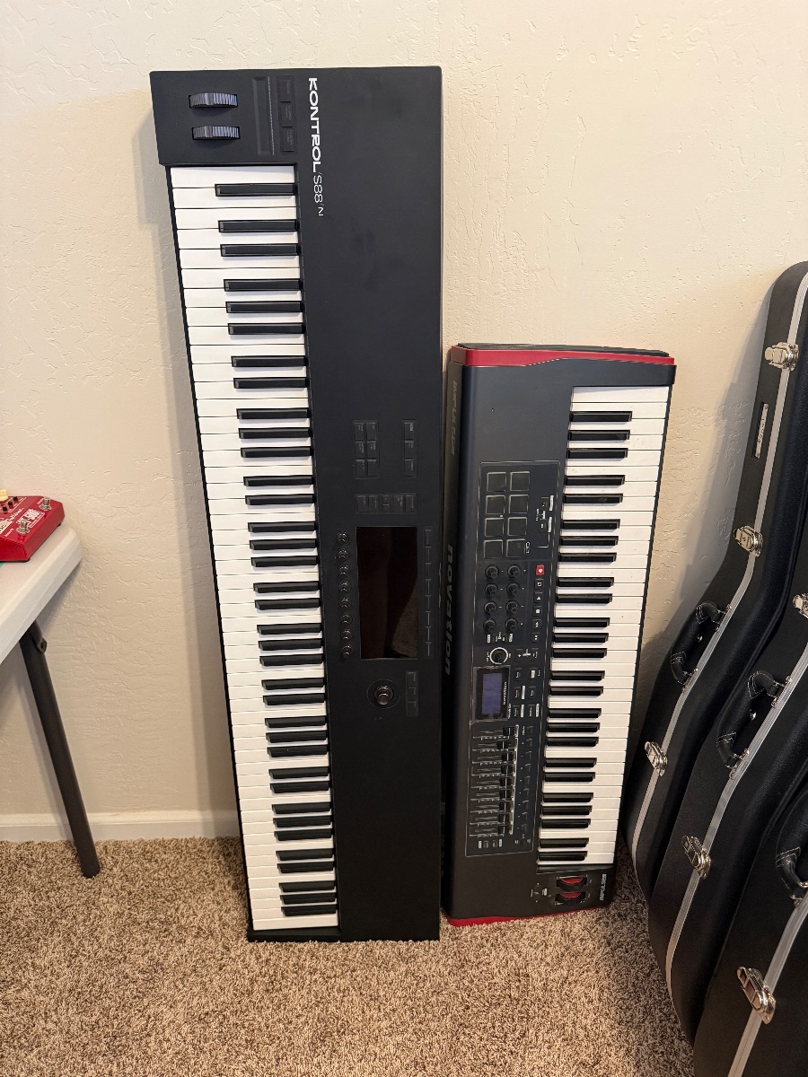 A musicians dream and Vintage finds Estate Sale
