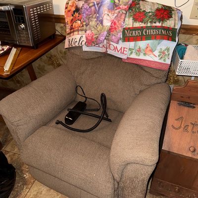 Lift Chair/Recliner