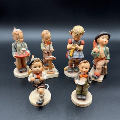 Sale Photo Thumbnail #48: Hummel collectables