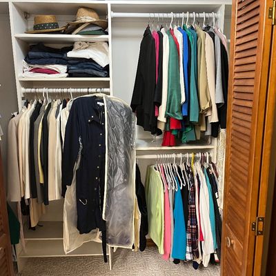 Sale Photo Thumbnail #17: Womens clothing