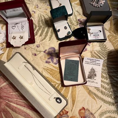 Sale Photo Thumbnail #30: Gemstone jewelry - necklaces, rings, earrings