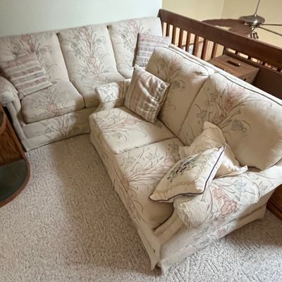 Sale Photo Thumbnail #25: Couch and loveseat - flower pattern
