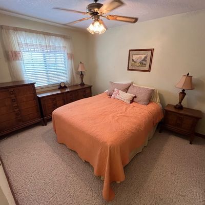 Sale Photo Thumbnail #18: Queen bedroom set with chest of drawers, dresser, nightstand, mirror, lamps