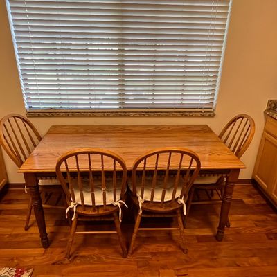 Sale Photo Thumbnail #2: Solid Oak Dining Table & 4 Chairs