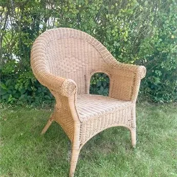 Wicker patio chair