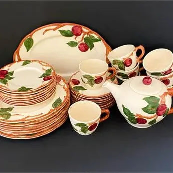 Franciscan apple earthenware collection