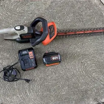 Black decker cordless hedge trimmer
